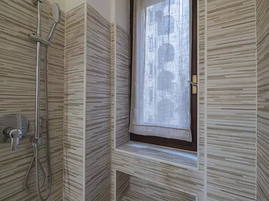 Immagine 18 di Appartamento in affitto  in Viale Lucania3 a Milano