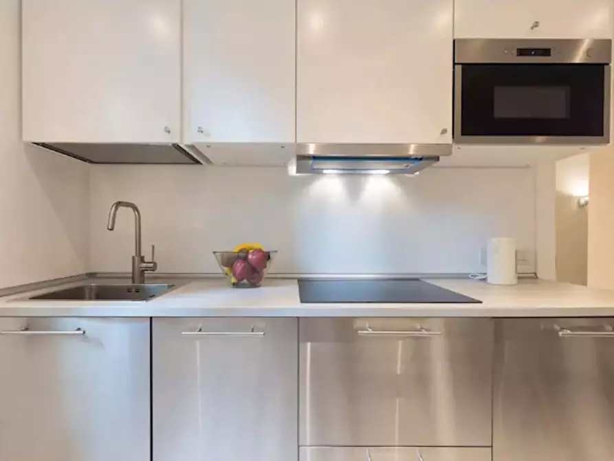 Immagine 17 di Appartamento in affitto  in Via dell'Albero a Firenze