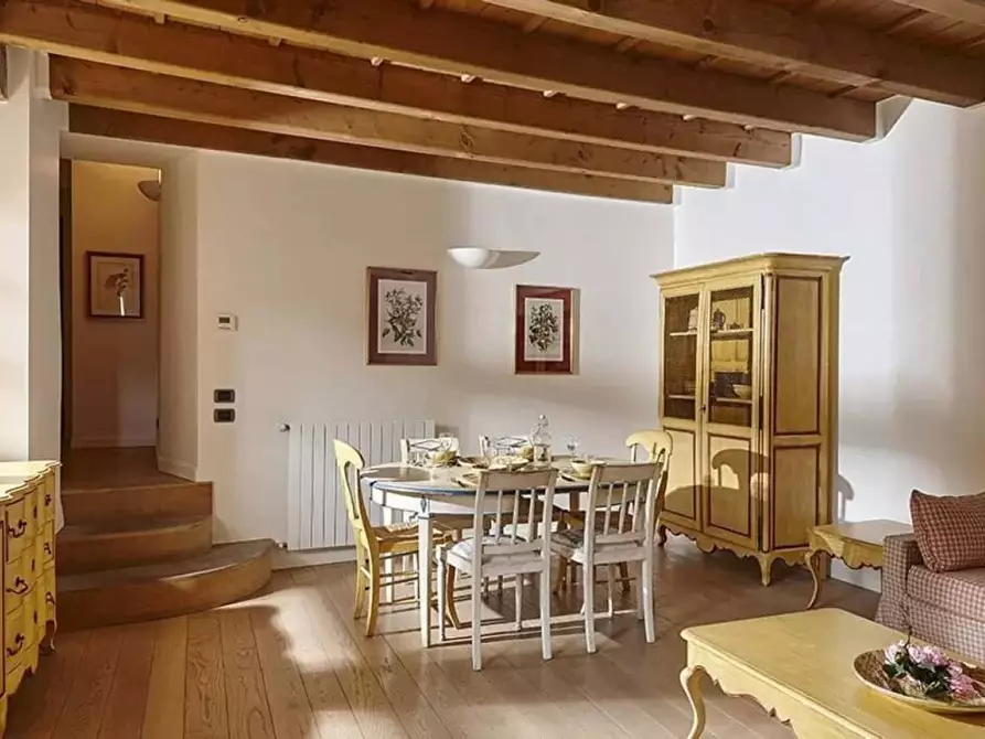 Immagine 2 di Appartamento in affitto  in Via Cinque Giornate a Como