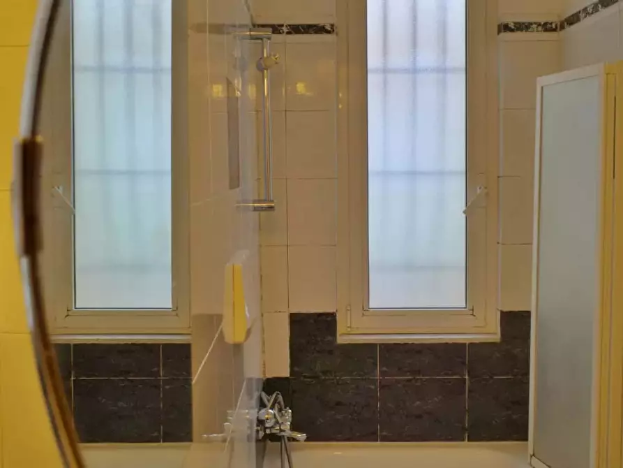 Immagine 25 di Appartamento in affitto  in Via Giulio e Corrado Venini86 a Milano