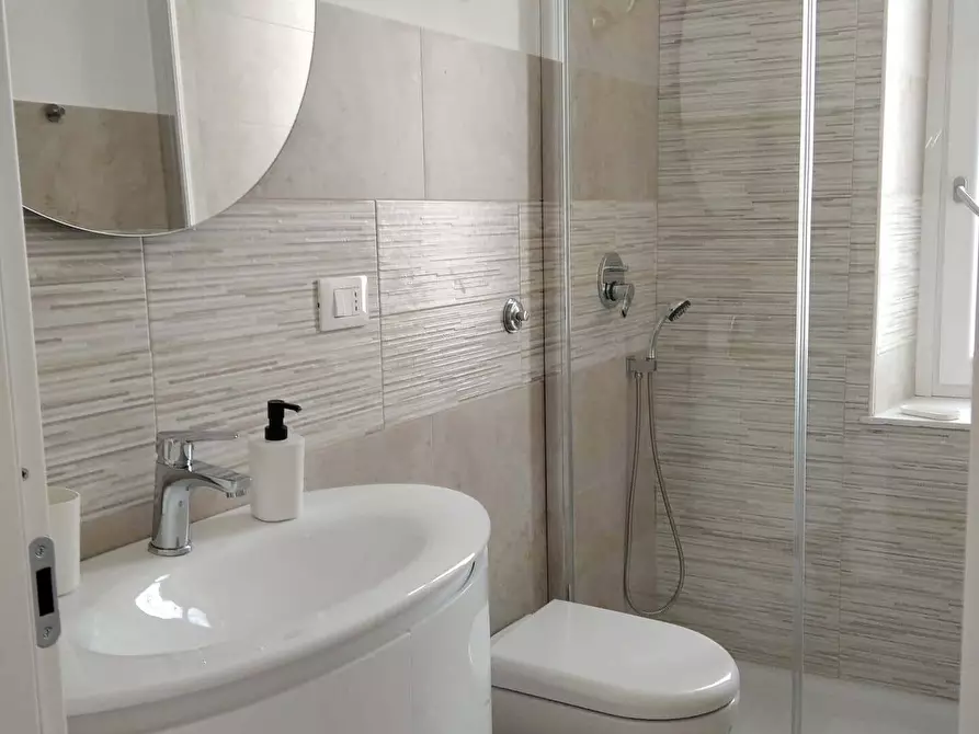 Immagine 12 di Appartamento in affitto  in Via Giovanni Chiarini22 a Napoli