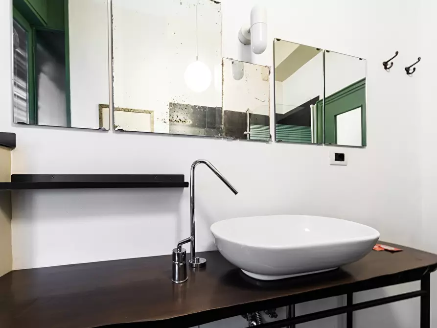 Immagine 23 di Appartamento in affitto  in Via del Borgo di San Pietro74 a Bologna