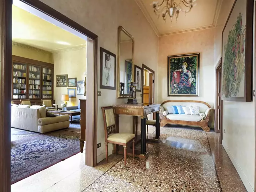 Immagine 13 di Appartamento in affitto  in Strada Maggiore46 a Bologna