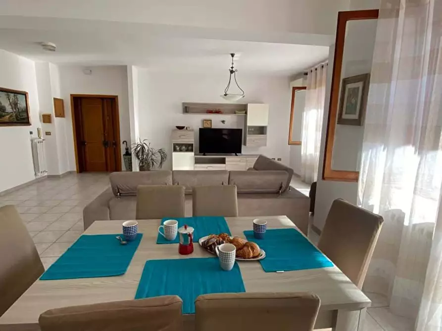 Immagine 5 di Appartamento in affitto  in Viale delle Vigne27 a Porto Torres