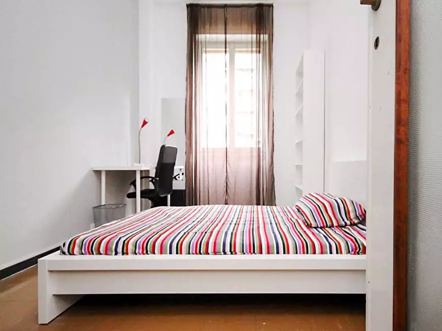 Immagine 4 di Camera in affitto  in Via Raffaello Bertieri1 a Milano