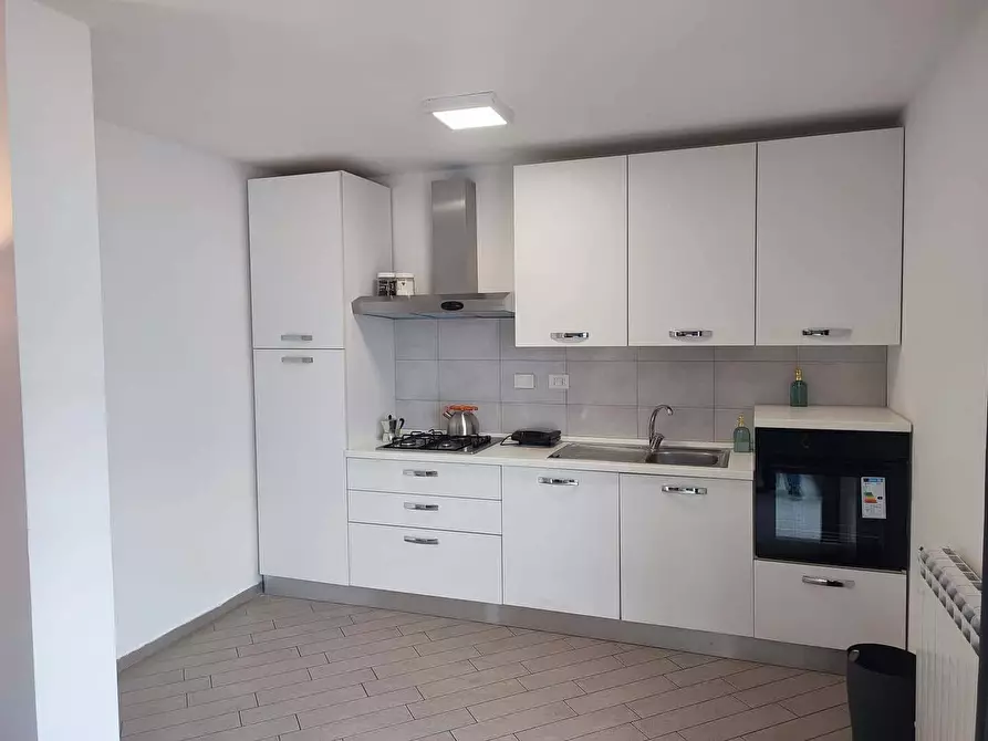 Immagine 15 di Appartamento in affitto  in via Giorgio Bassani62 a Roma