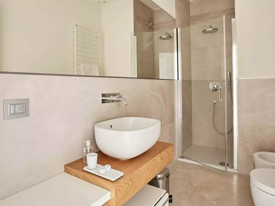 Immagine 20 di Appartamento in affitto  in Piazza Santa Maria Beltrade1 a Milano