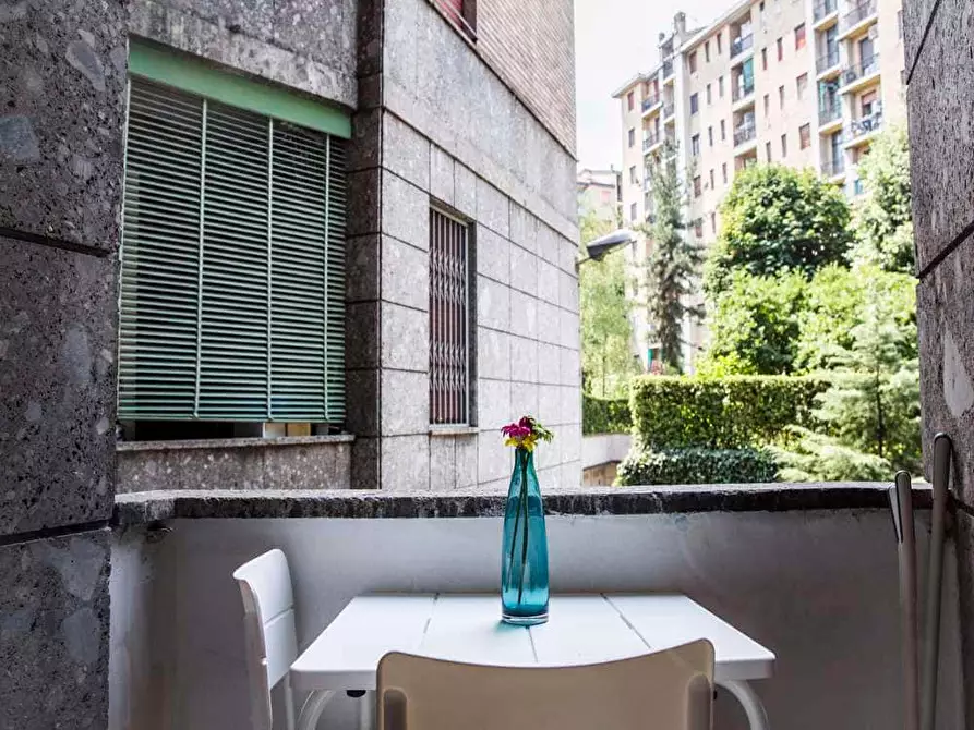 Immagine 15 di Camera in affitto  in Via Salvatore Barzilai13 a Milano