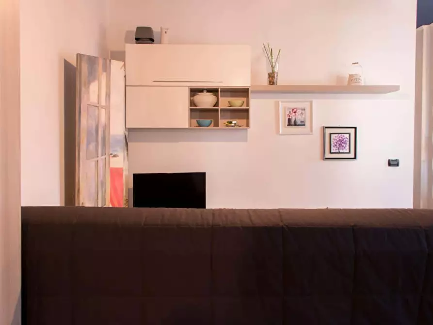Immagine 2 di Appartamento in affitto  in Via Porretta12 a Milano