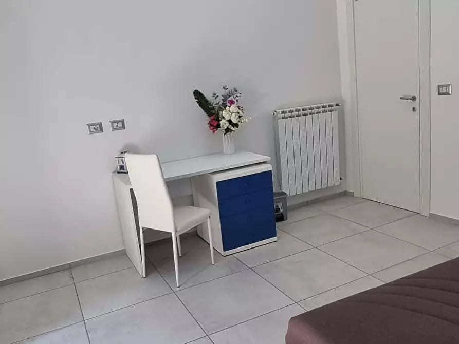 Immagine 18 di Camera in affitto  in Via dei Tribunali268 a Napoli