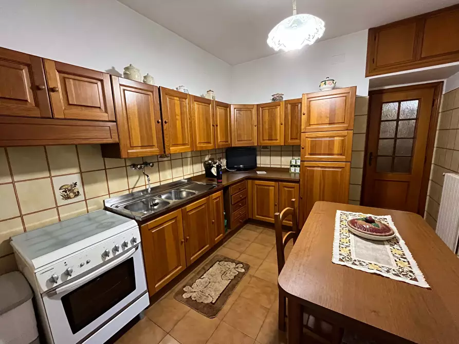 Immagine 5 di Camera in affitto  in Via Tullio Ascarelli99 a Roma