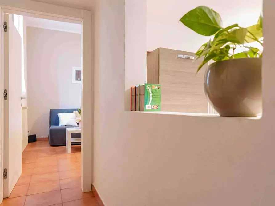 Immagine 6 di Appartamento in affitto  in Via del Rondone22 a Bologna