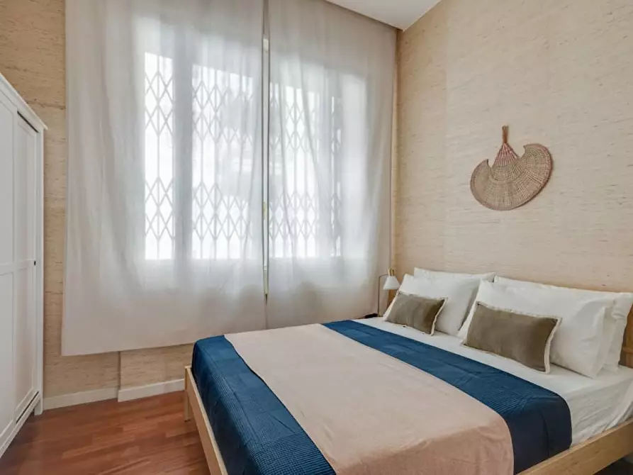 Immagine 4 di Appartamento in affitto  in Viale Tunisia42 a Milano