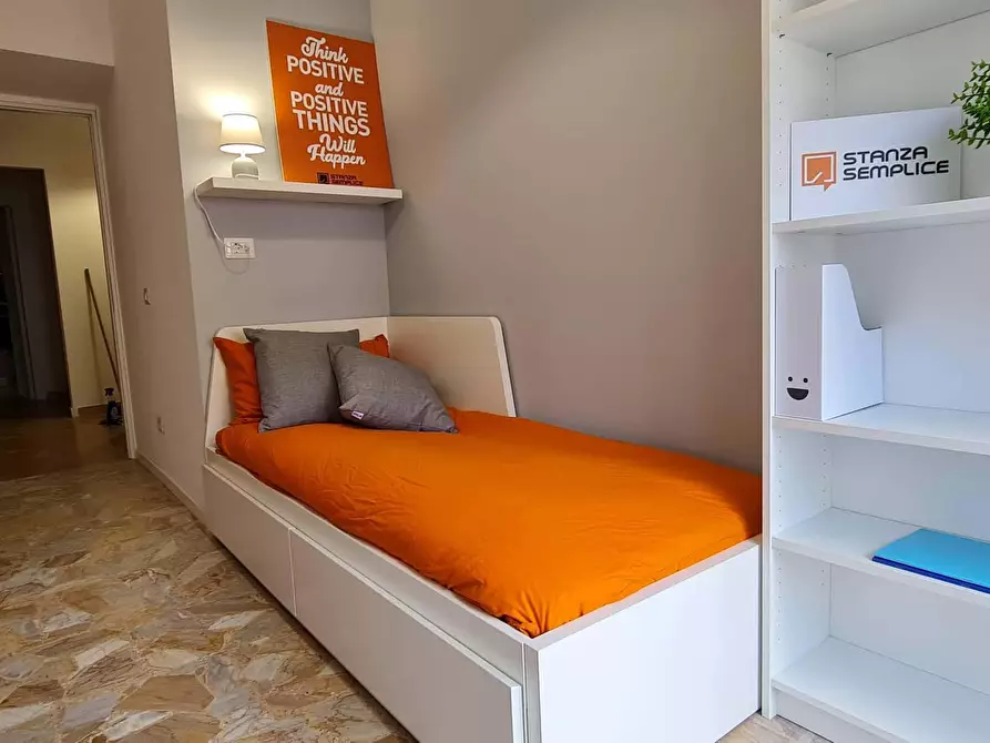 Immagine 2 di Camera in affitto  in Lungotevere di Pietra Papa61 a Roma