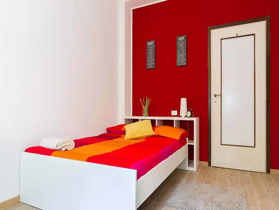 Immagine 4 di Camera in affitto  in Via Raffaello Bertieri1 a Milano