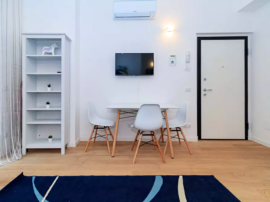 Immagine 29 di Appartamento in affitto  in Via Guglielmo Silva29 a Milano