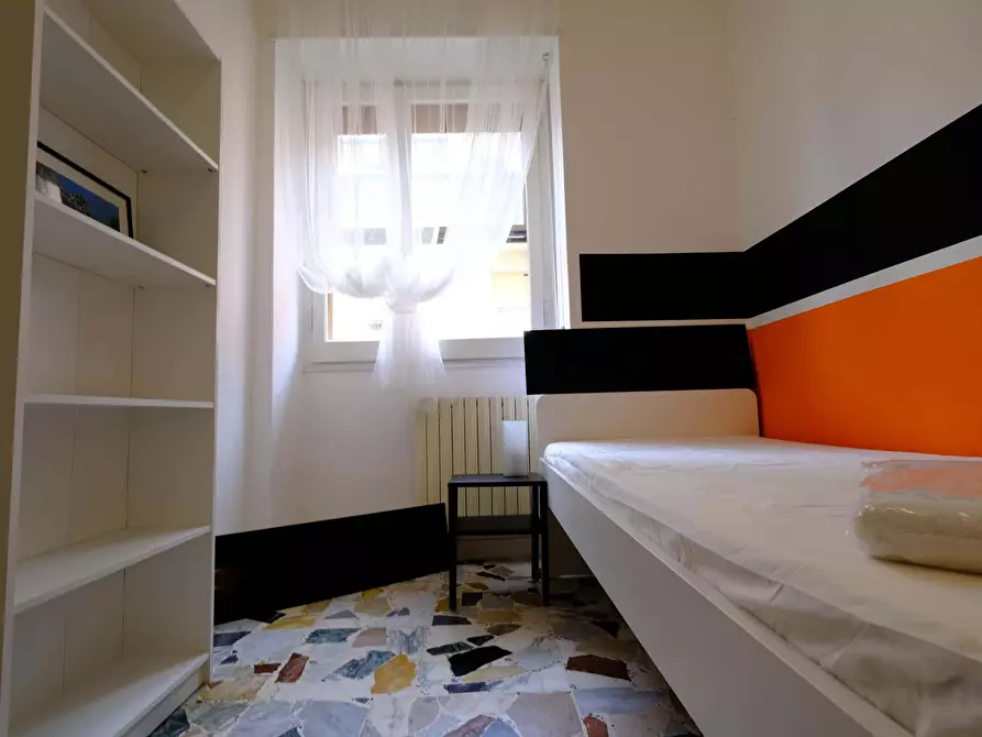 Immagine 10 di Camera in affitto  in Via Nizza29 a Sassari