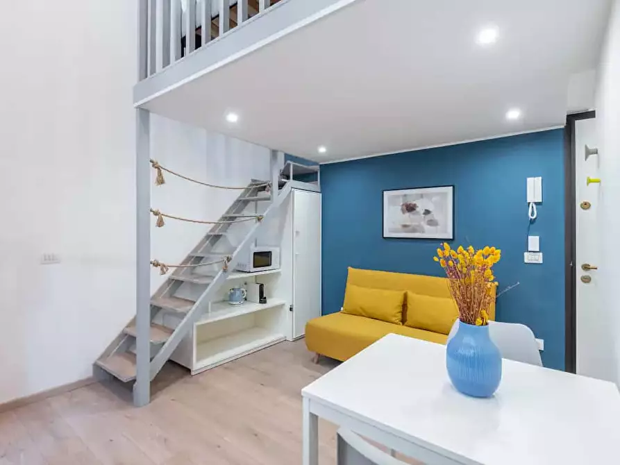Immagine 1 di Appartamento in affitto  in Via Luigi Porro Lambertenghi20 a Milano