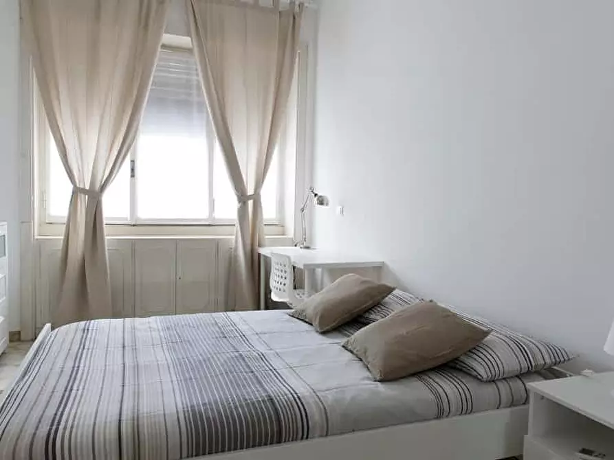 Immagine 3 di Camera in affitto  in Viale Piceno36 a Milano