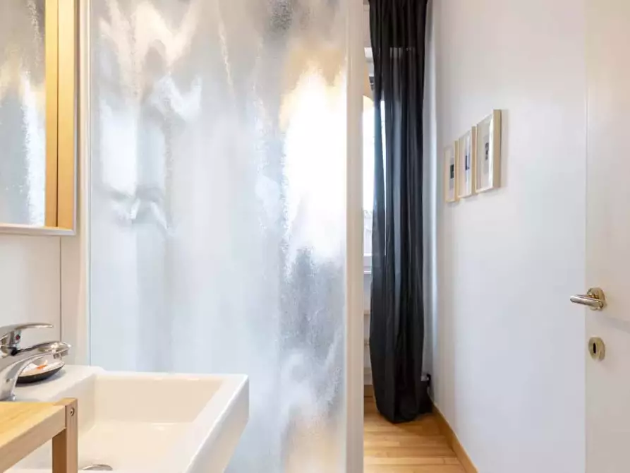 Immagine 18 di Appartamento in affitto  in Corso Sempione12 a Milano