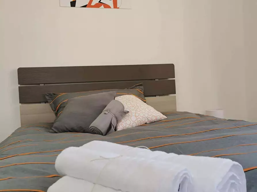 Immagine 1 di Camera in affitto  in Salita Piano di Rocca8 a Genova