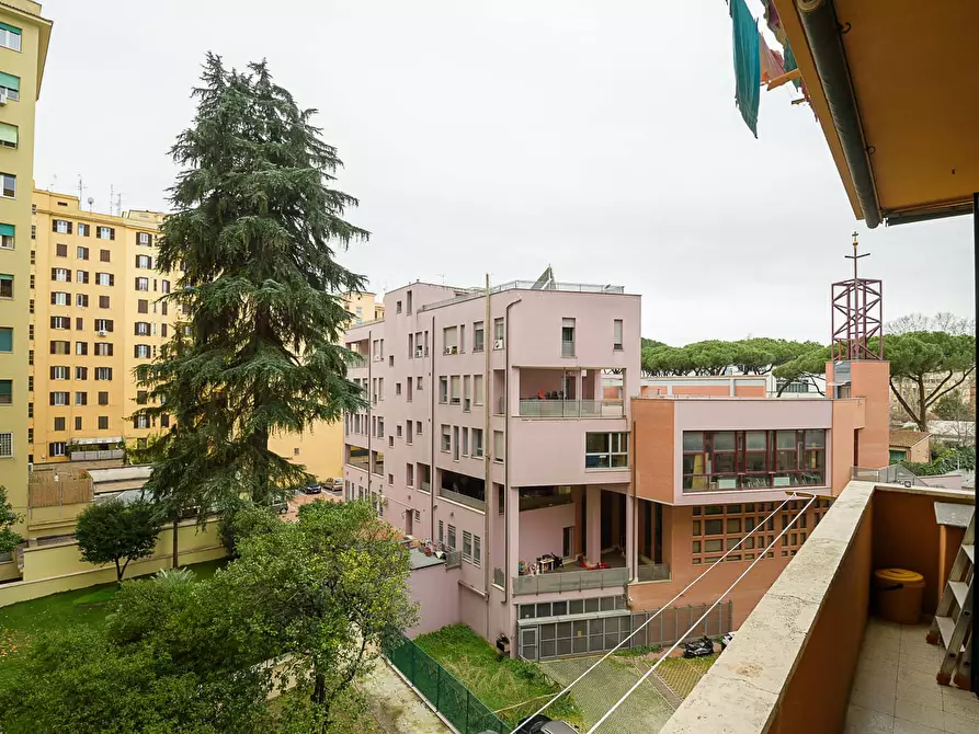 Immagine 27 di Appartamento in affitto  in Via Galazia2 a Roma