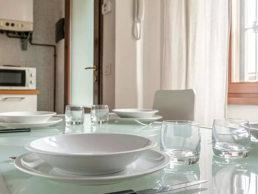 Immagine 19 di Appartamento in affitto  in Via Ascanio Sforza77 a Milano