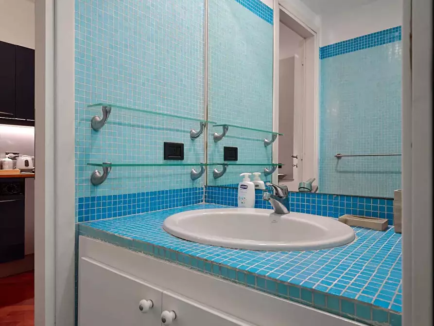 Immagine 23 di Appartamento in affitto  in Piazza Risorgimento3 a Milano