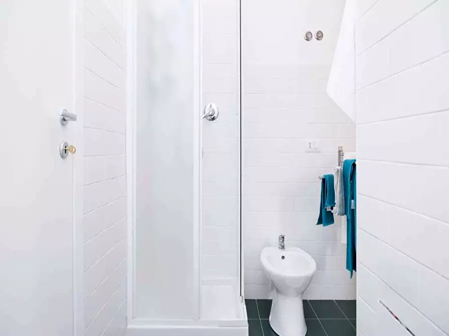 Immagine 24 di Camera in affitto  in Viale Carlo Espinasse12 a Milano