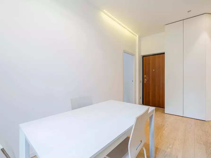 Immagine 13 di Appartamento in affitto  in Via Tiziano13 a Milano