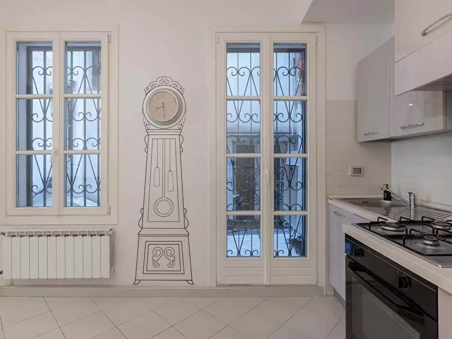 Immagine 16 di Appartamento in affitto  in Piazza della Borsa4 a Trieste