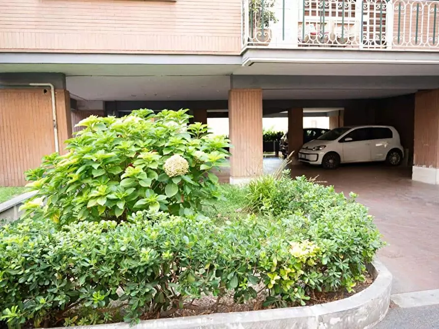 Immagine 5 di Appartamento in affitto  in Vicolo della Serpe61 a Roma