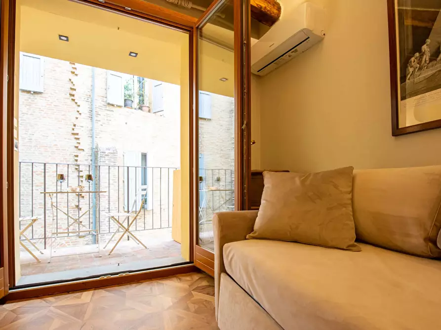 Immagine 5 di Appartamento in affitto  in Via de' Falegnami16 a Bologna