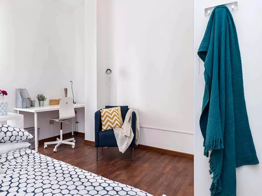 Immagine 2 di Camera in affitto  in Via Giuseppe Frua16 a Milano