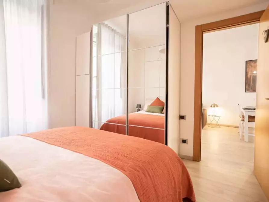 Immagine 21 di Appartamento in affitto  in Via Nino Bixio6 a Milano