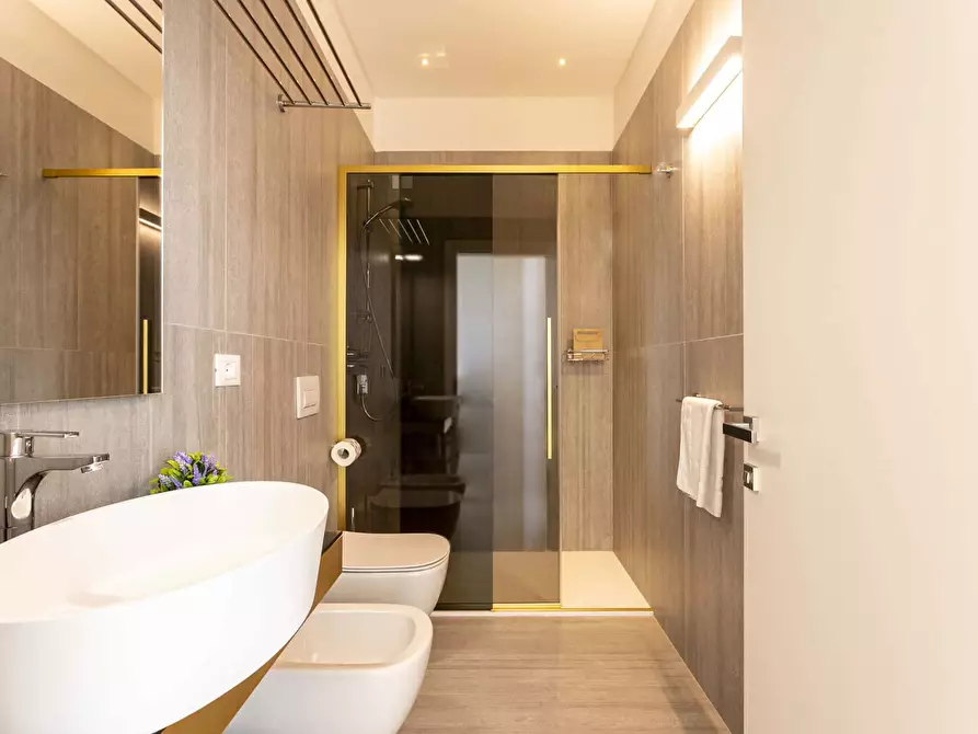 Immagine 6 di Appartamento in affitto  in Via Torino2 a Venezia