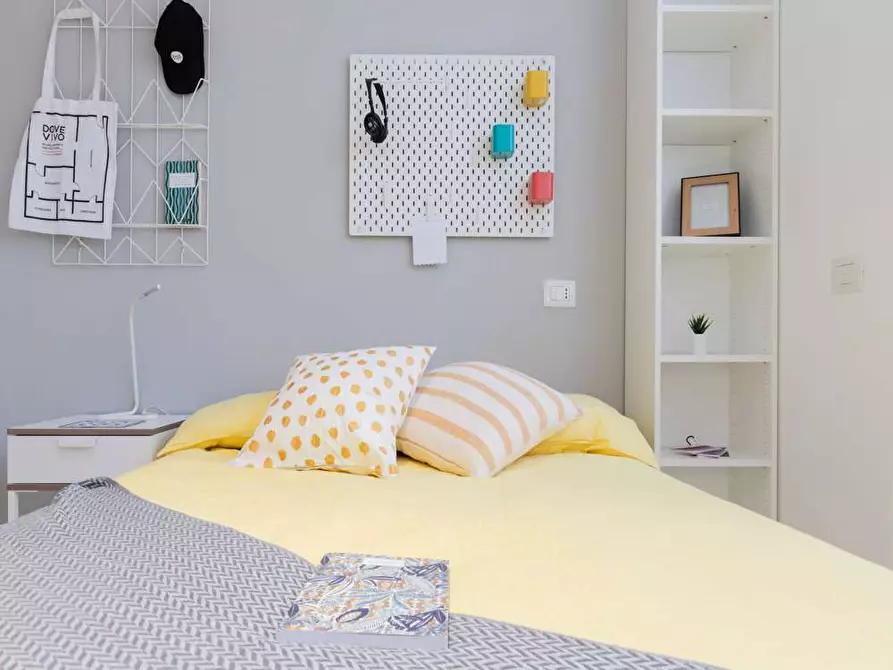 Immagine 7 di Camera in affitto  in Viale Bligny28 a Milano