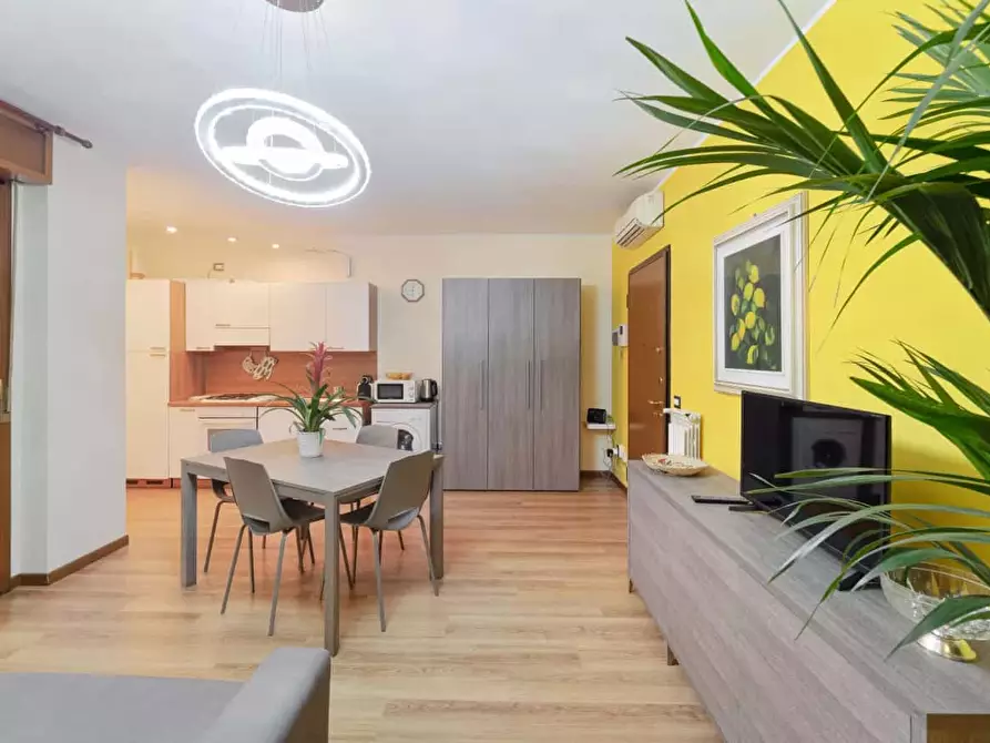 Immagine 5 di Appartamento in affitto  in Via Lorenzo Bartolini47 a Milano
