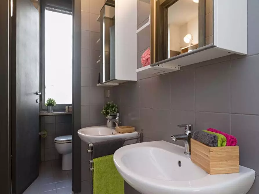 Immagine 36 di Camera in affitto  in Via Larga26 a Milano