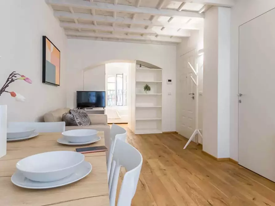 Immagine 8 di Appartamento in affitto  in Via Santa Maria Fulcorina a Milano