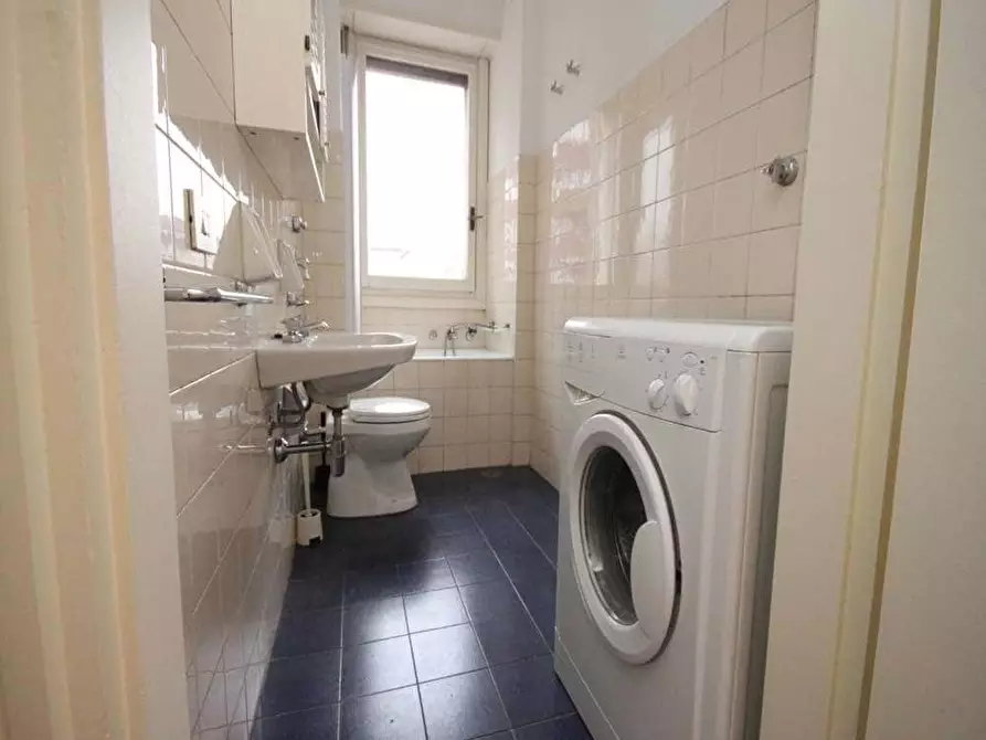 Immagine 30 di Camera in affitto  in Viale Sabotino15 a Milano