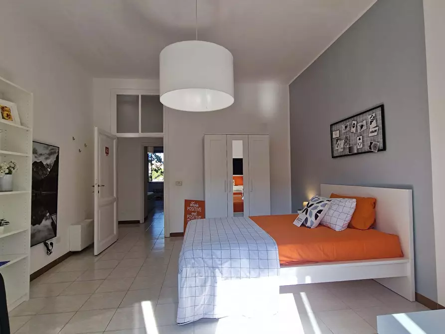 Immagine 5 di Camera in affitto  in Via Ostiense353 a Roma