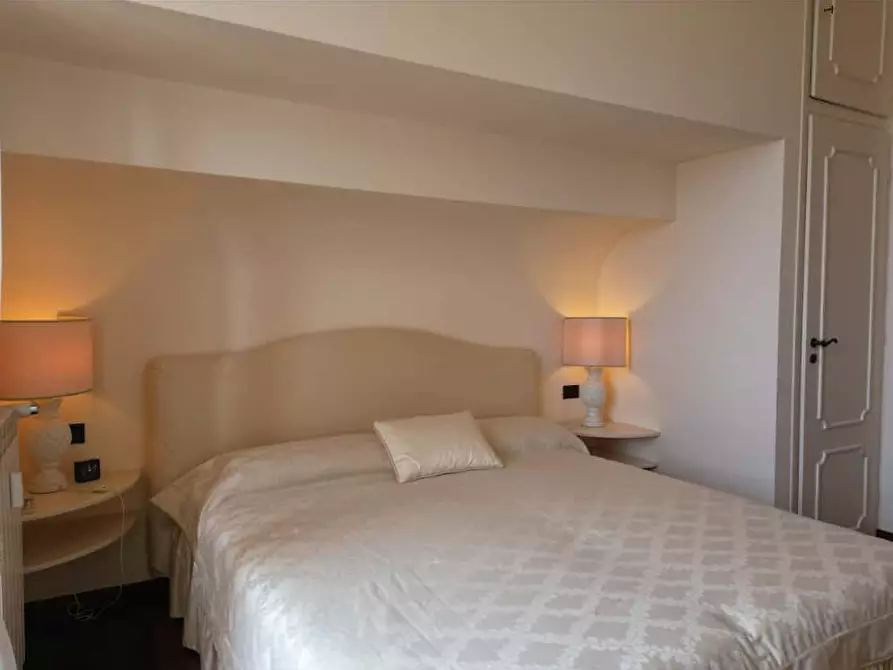 Immagine 4 di Appartamento in affitto  in Via Capolungo24 a Genova