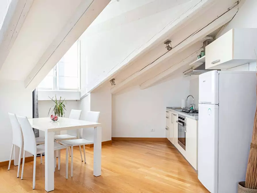 Immagine 9 di Appartamento in affitto  in Via Sant'Anastasio6 a Trieste