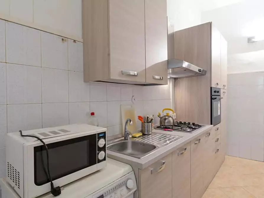 Immagine 5 di Camera in affitto  in Via Alessandria143 a Roma