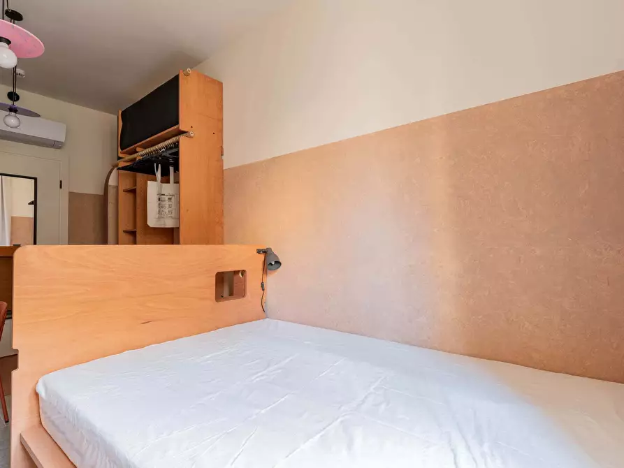 Immagine 1 di Camera in affitto  in Via Privata Tobruk6 a Milano