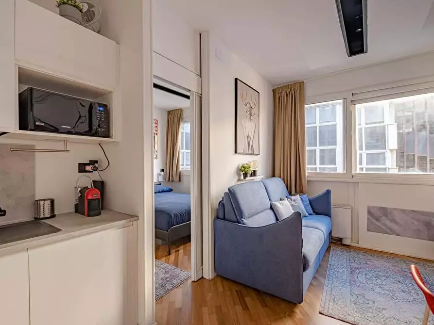 Immagine 20 di Appartamento in affitto  in Via Appia Nuova45 a Roma