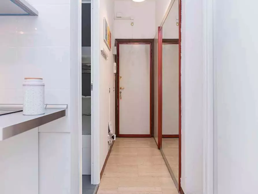 Immagine 25 di Camera in affitto  in Largo Cavalieri di Malta10 a Milano