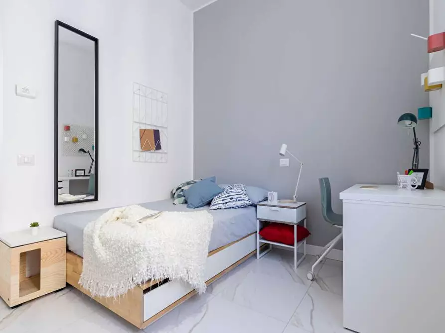 Immagine 8 di Camera in affitto  in Viale Bligny28 a Milano