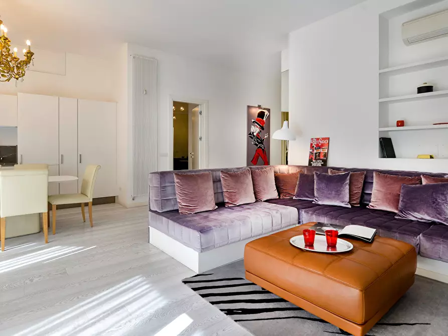 Immagine 2 di Appartamento in affitto  in Corso di Porta Vittoria32 a Milano
